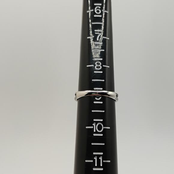 Reverse cut Blue CZ and Sterling Silver Ring Size 9 signed FD 925 - Picture 7 of 7